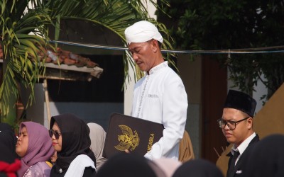 Memperingati Hari Pahlawan Nasional, SMK Muhammadiyah Parung Khidmat Melaksanakan Upacara dan Berbusana Pahlawan